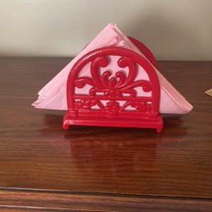 Metal napkins holder
